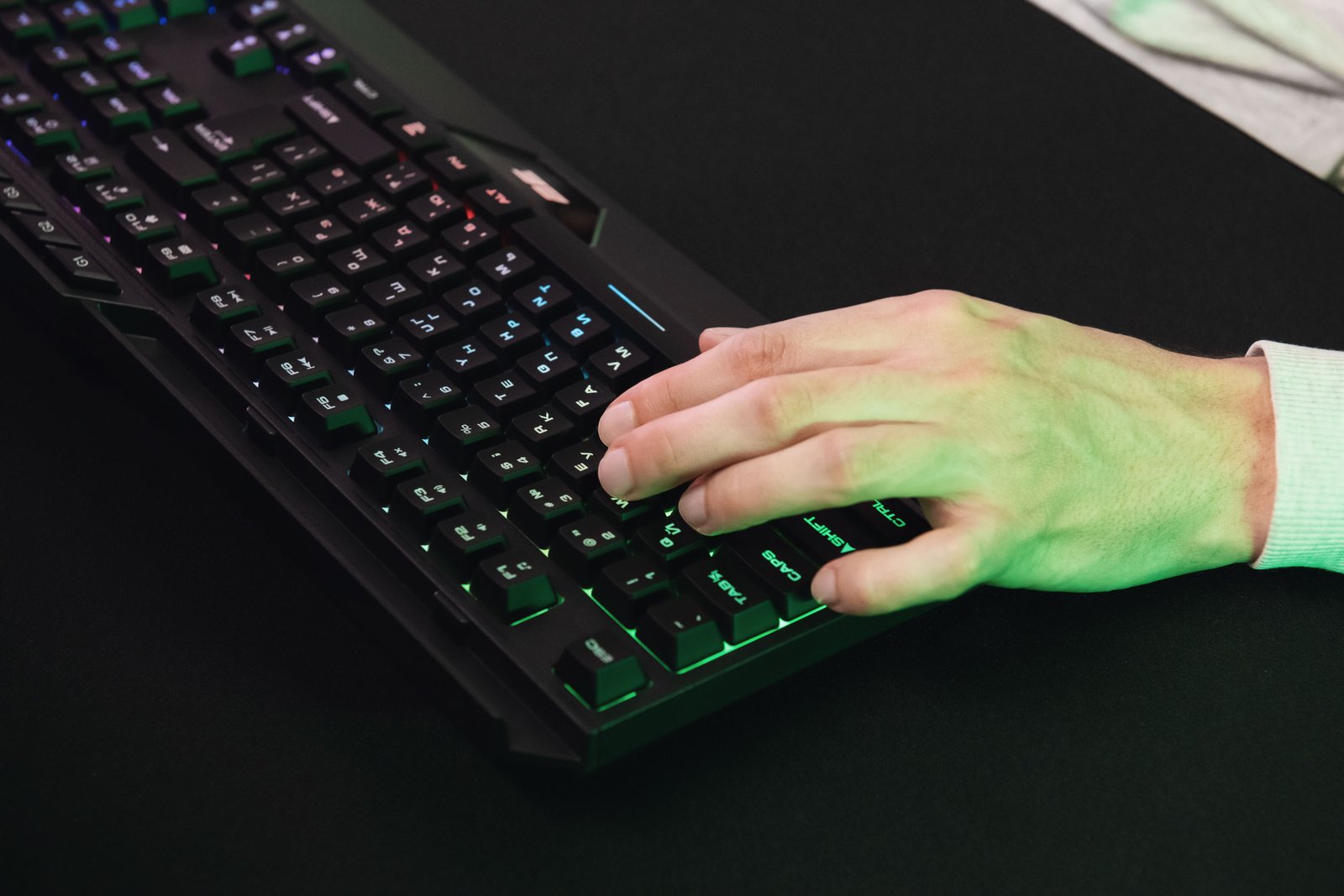 2E GAMING Membrane keyboard KG315 110key, USB-A, EN/RU, RGB, black
